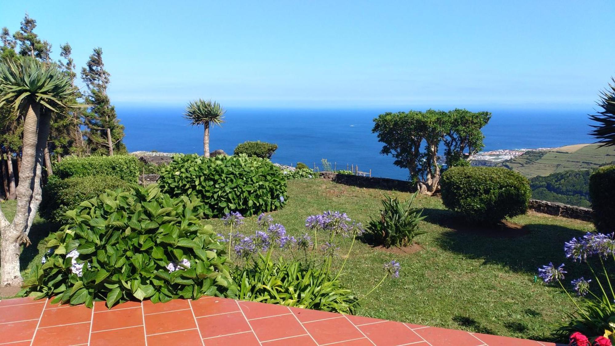 Villa Cedros Santa Cruz das Flores Exterior photo